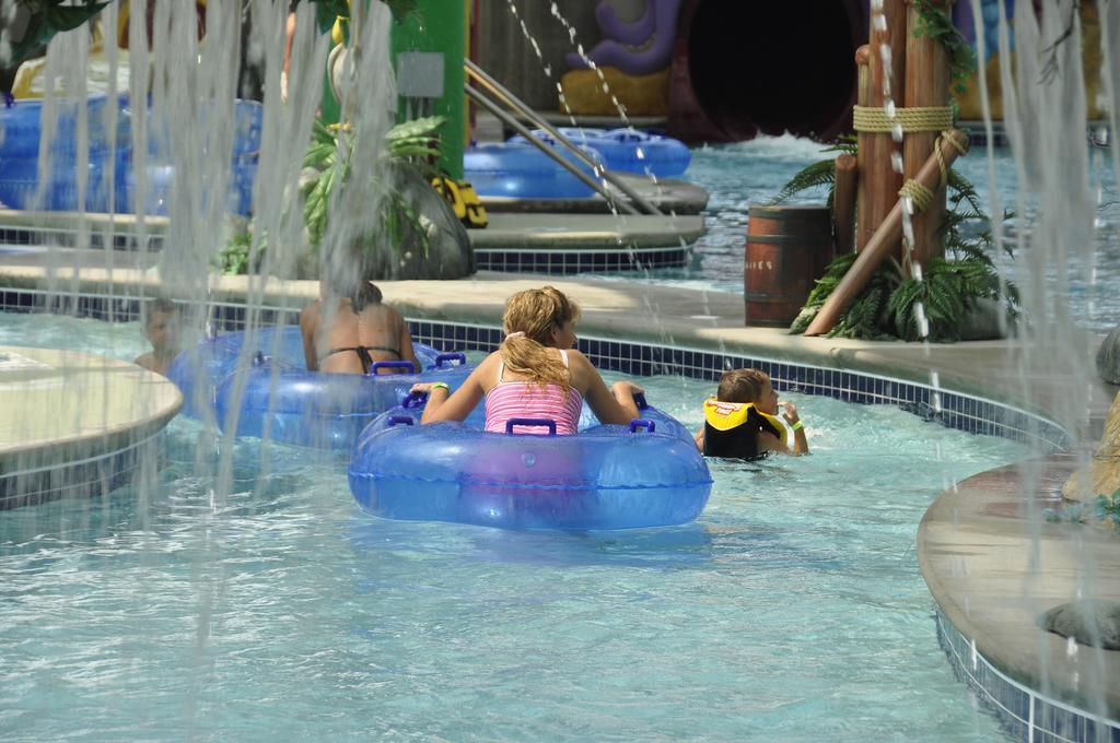 Big Splash Adventure Hotel And Indoor Water Park French Lick Kültér fotó
